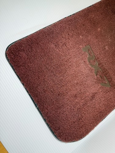 1986-1991 MAZDA RX7 FC OEM MAROON PASSENGER CARPET FLOOR MAT - Picture 2 of 6
