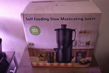 Self-feeding Slow Masticating Juicer Model JC-30 OPEN BOX NEVER USED NEW