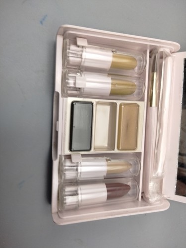 Mary Kay Mini Lipstick Adjuster Sampler Set in Mirror Case - Picture 2 of 4
