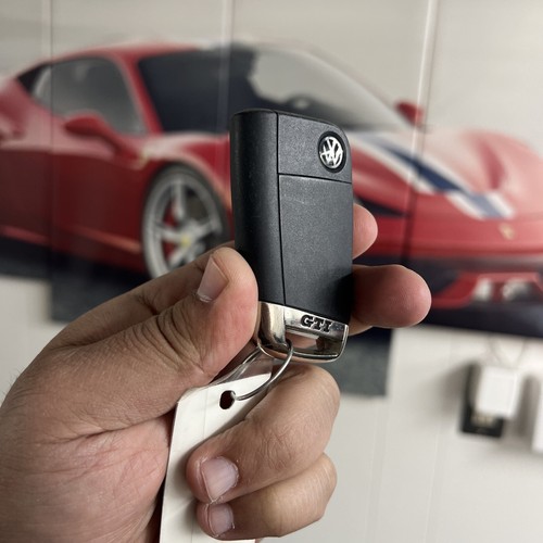 Genuine OEM Volkswagen VW GTI Flip Key Keyless Entry Remote Fob NBGFS12A01 - Picture 4 of 15