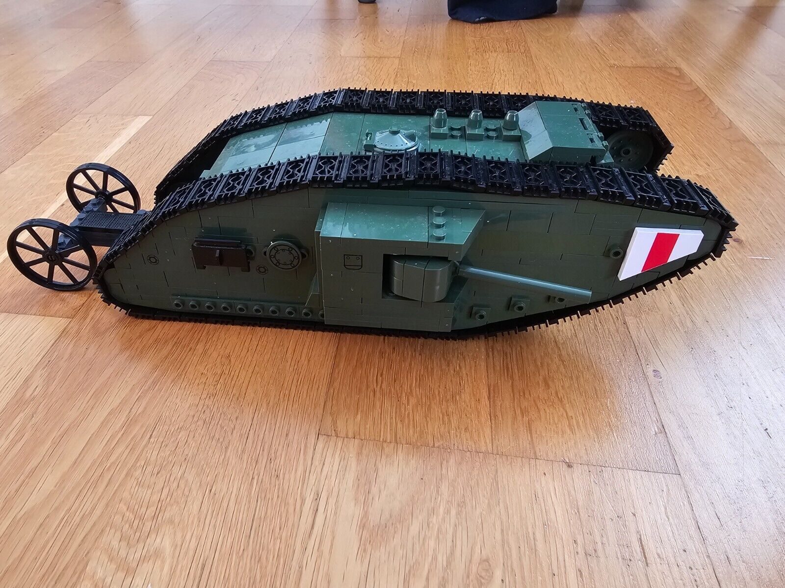 Picture 5 of 6