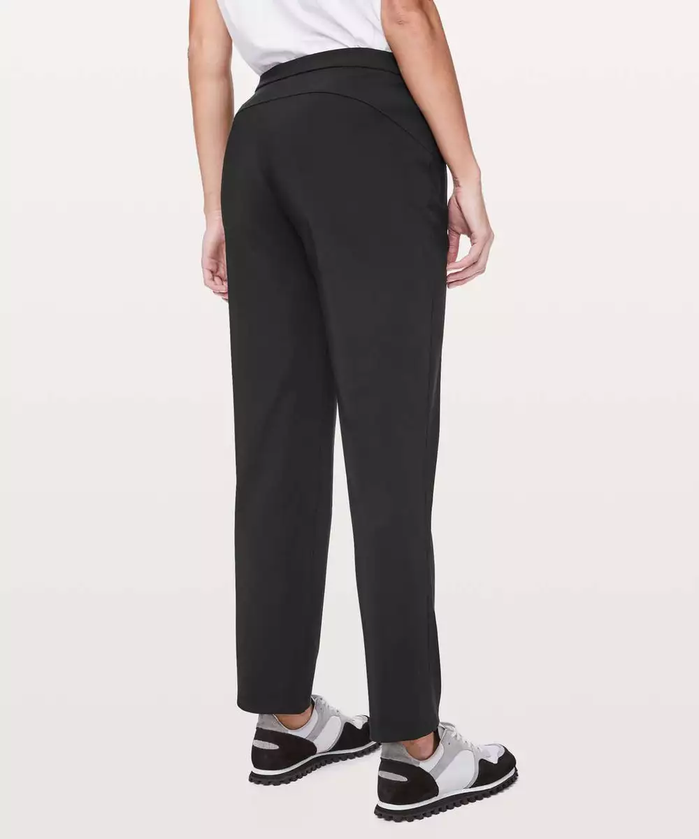 NWOT - Lululemon On The Move Pant *Lightweight Black | SIZE: 2