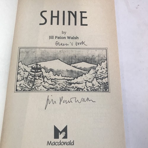 SIGNED Jill Paton Walsh Shine 1st UK Edition Vintage Children’s Book 1988