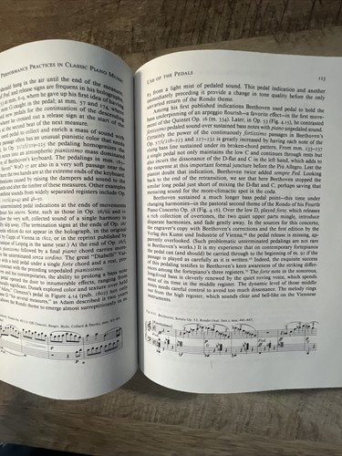 Performance Practices in Classic Piano Music: Their Principles and Applications - Bild 8 von 9