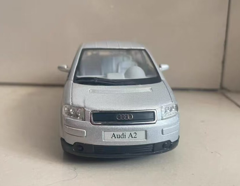 Foto 2 di 3
