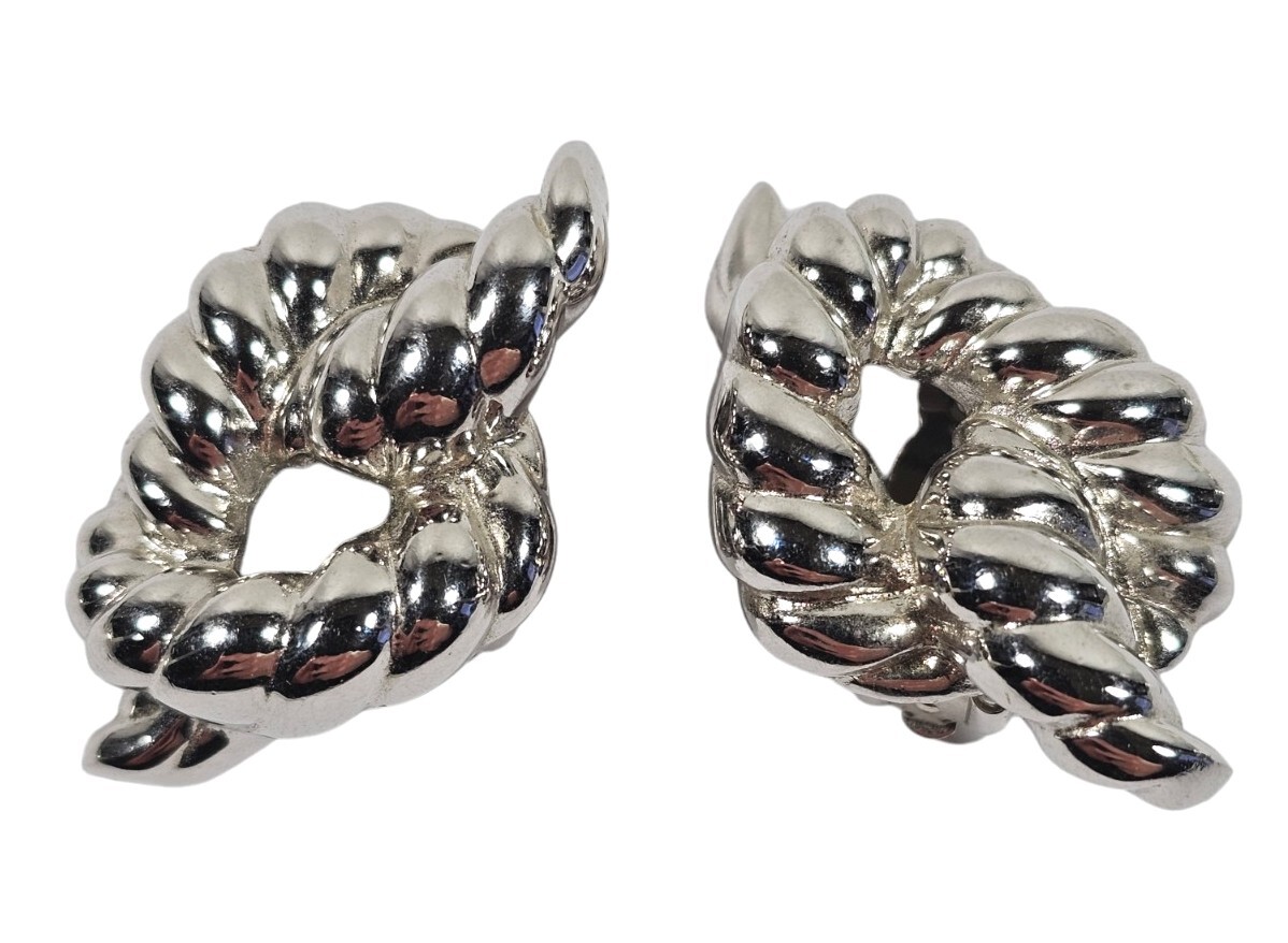 【VINTAGE HOLLYWOOD】Knotted Ring Earrings ピアス Vintage Givenchy Paris New York Knot Rope Clip On Silvertone