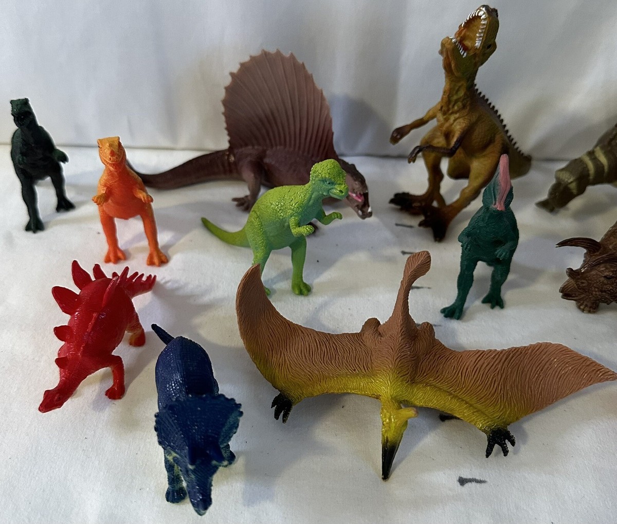 Lot 17 Dinosaur Play Toys Figures Kids Plastic Animals Dino EUC