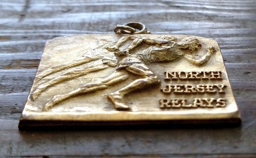 Vintage North Jersey Relais Anhänger Medaille High Hurdles Relay 1963 Konferenz - Bild 5 von 6