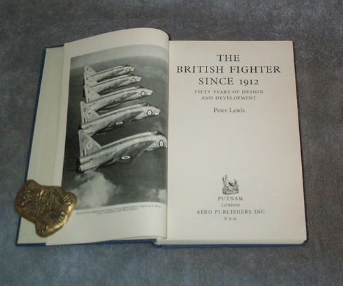 The British Fighter Since 1912, 50 anni di progettazione e sviluppo, Lewis 1967 HB - Foto 2 di 4
