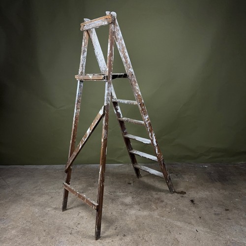 Old Pine Decorator's Ladders with Original Distressed Paint Finish - Picture 5 of 6
