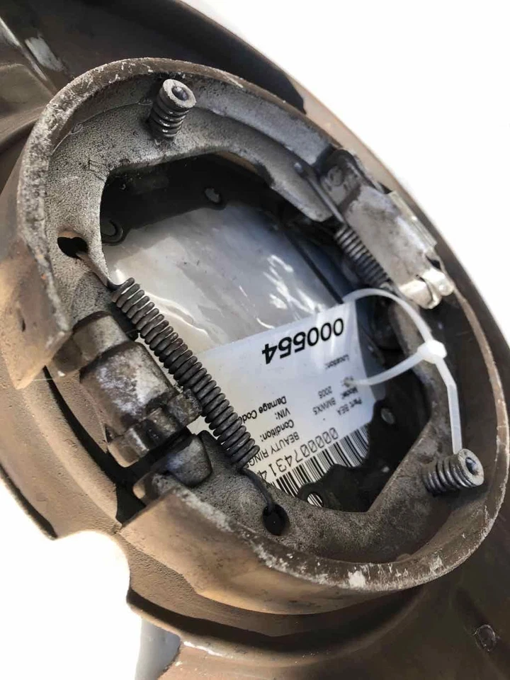 BMW X5 2005 freno trasero protector contra polvo placa de respaldo lado derecho del pasajero OEM Foto 4 de 4