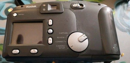 Kodak EasyShare DC240 Zoom 1.3MP Compact Digital Camera Tested - Picture 3 of 3
