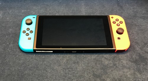 Nintendo Switch System 32GB Console w/Neon Red & Blue Joy-Cons in Box, accessory - Picture 9 of 15