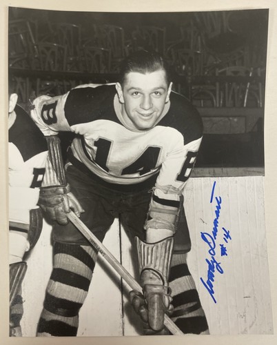 Boston Bruins Woody Dumart HOF Signed 8x10 Photo - Picture 1 of 6