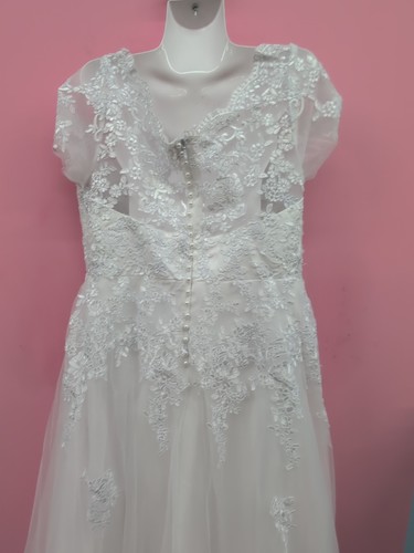 Vestido de novia largo con apliques florales línea A de tul manga corta cuello en V EE. UU. 16 blanco - Imagen 5 de 7
