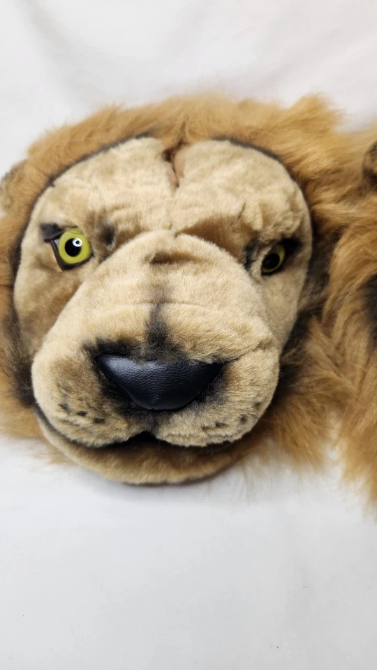 Balanceman Brown Plush Lion Head Slippers Size Small 7/8 - Image 4 of 4