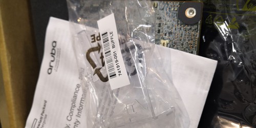 HPE Smart Array E208i-a Controller AROC 8-CH SAS 12G SATA 6G Gen10 - 836259-001 - Afbeelding 7 van 7