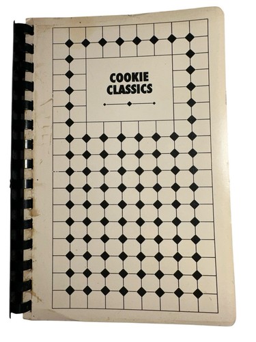 4 Vintage Cookbooks Community Spiral Bound Lot Fundraisers Cook Books Regional - Picture 20 of 24