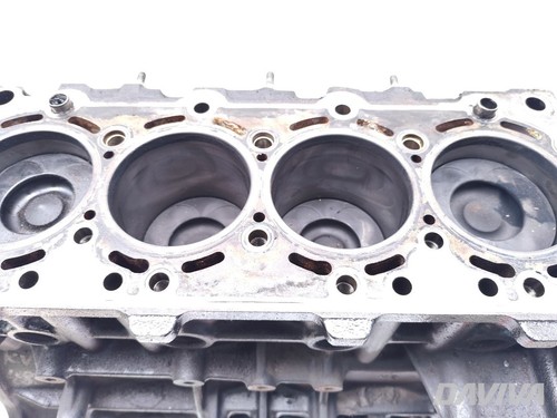 Hyundai Terracan Bloc moteur complet 2005 SUV 4/5dr J3 (01-06) 2.9 CRDi 4WD - Picture 6 of 11
