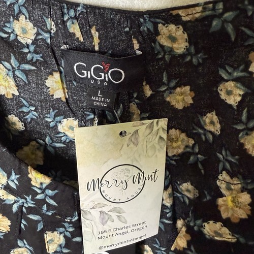 Gigio Puff Short Sleeve Black Floral Top V-neck Shirt Cottagecore Women’s Large - Picture 2 of 10