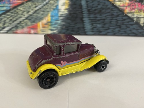 Matchbox White 33 Willys Pro Street Rod 1982 and model A ford - Picture 5 of 15