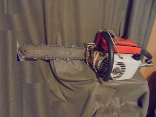 Alte Motorsäge Stihl 041 AV electronic Vintage Säge für Bastler