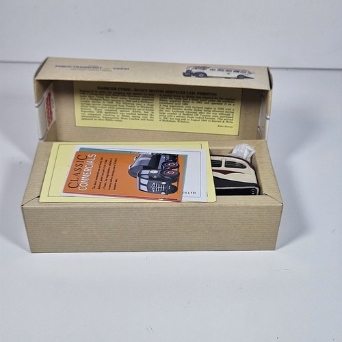 Corgi Classics 1:50 Daimler DUPLE Coach - SCOUT MOTOR SERVICES 97830 MIB - Picture 7 of 12
