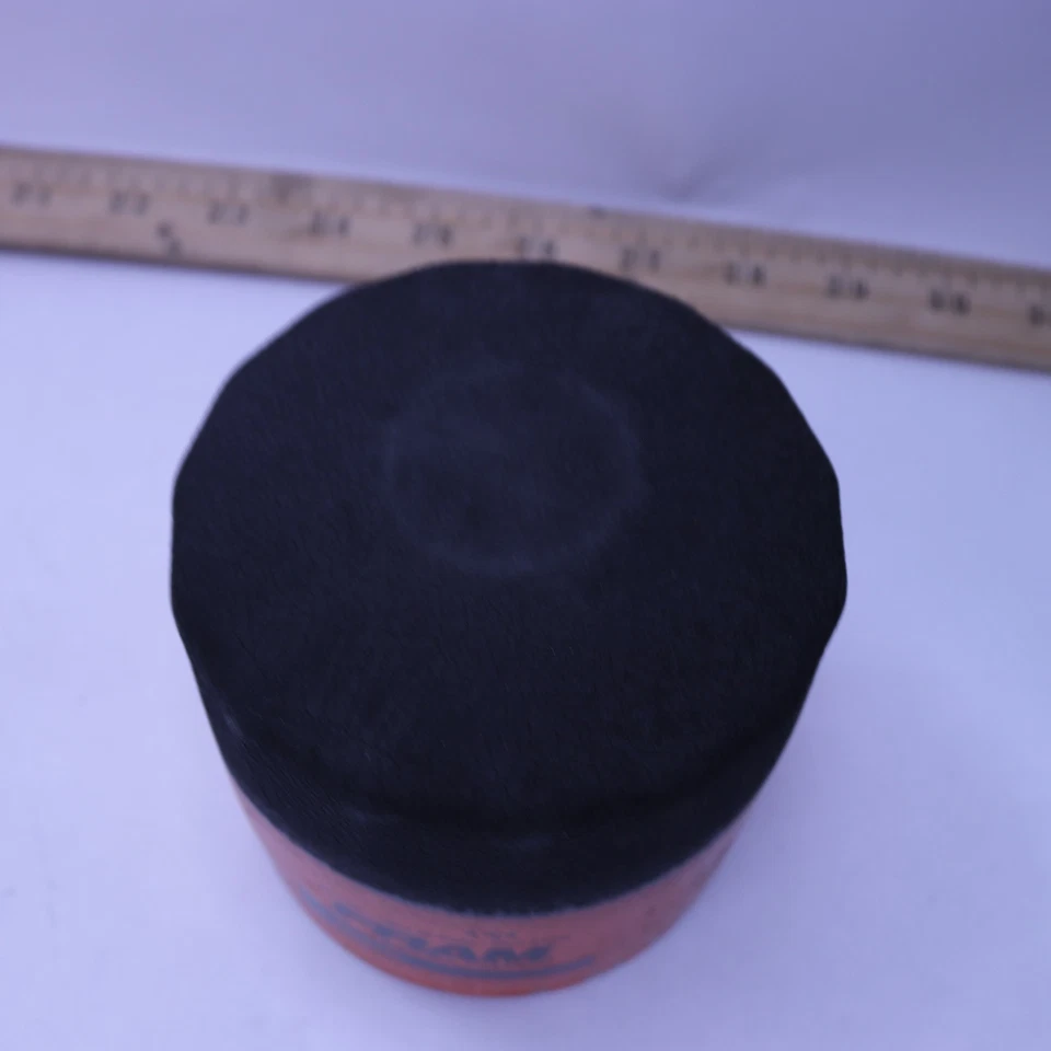 Filtro de aceite de motor giratorio Fram Extra Guard 10 k millas PH16 Foto 3 de 4