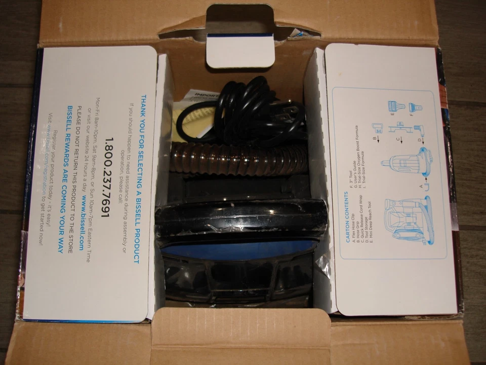 NEW BISSELL SpotClean ProHeat Pet / Furniture Portable Carpet Cleaner #5207U - Image 2 of 4