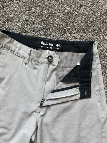 Billabong Boys Crossfire X Slub Mid Length Submersible Shorts Gray Size 26 - Picture 3 of 4