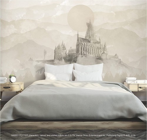 RoomMates RMK12279M Harry Potter Hogwarts Castle Mural Peel and Stick Wallpaper - Picture 4 of 4