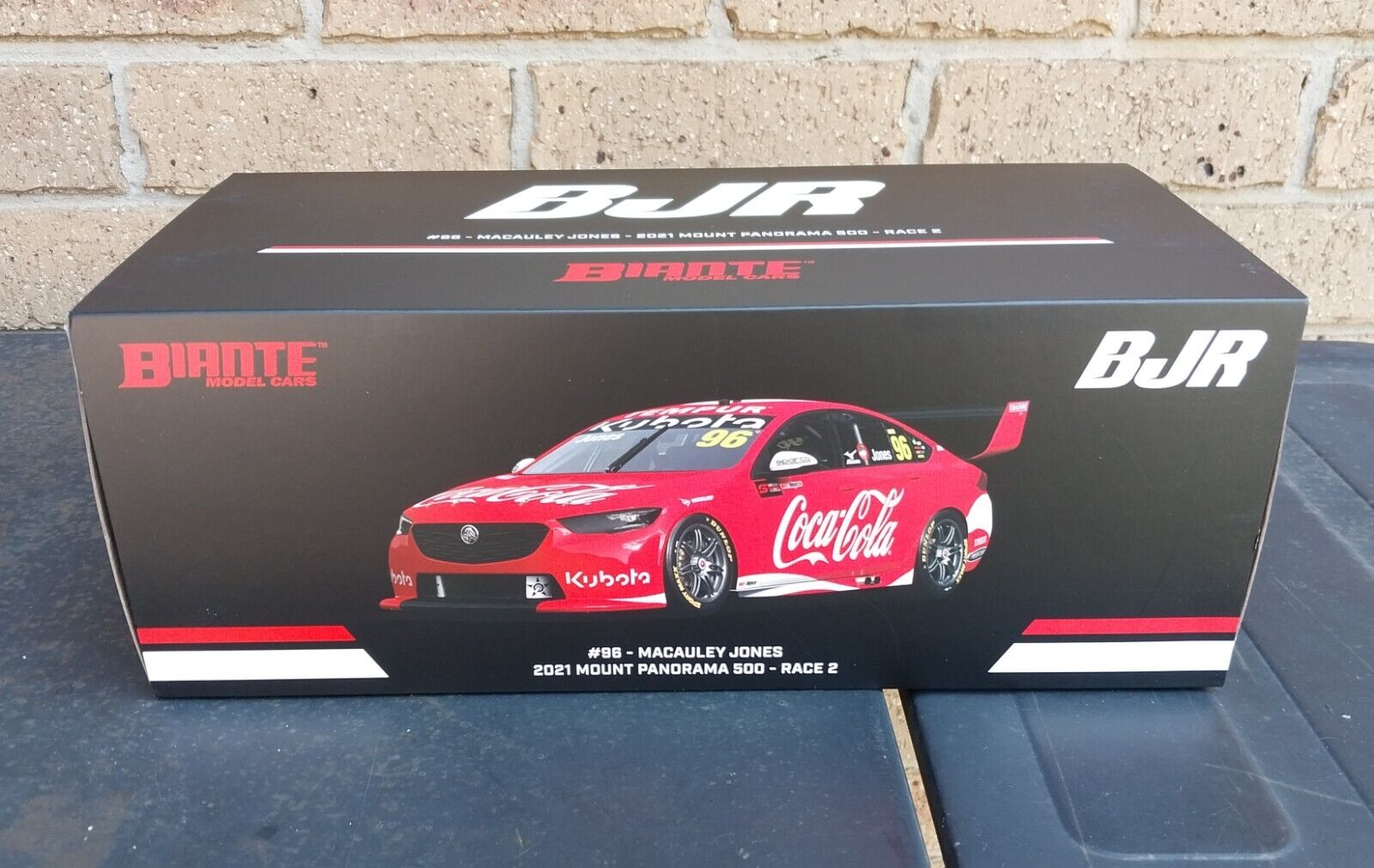 Picture 1 of 1