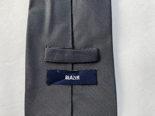 Blazer Krawatte 100% Seide Grau Top Zustand - Bild 4 von 4