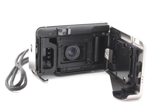 ⭐️COMO NUEVA⭐️ Cámara fotográfica compacta Fujifilm Cardia Mini Tiara Zoom 35 mm JAPÓN - Imagen 11 de 11