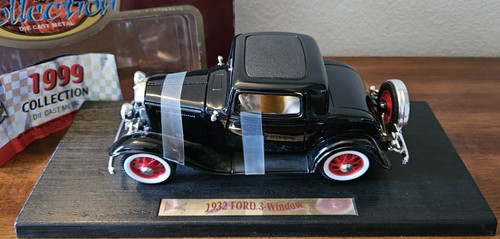 Vintage Road Legends Ford 1932 3 Fenster, schwarz mit roten Rädern '99 #92248. Originalkarton - Bild 3 von 15