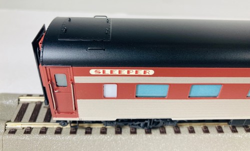 Trainbuilder - The Overland - Victorian & South Aust - Twinette Sleeper "PAITI" - Picture 6 of 23