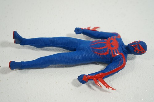 Mezco Spiderman 2099 One:12 Collective Figure - Picture 12 of 13