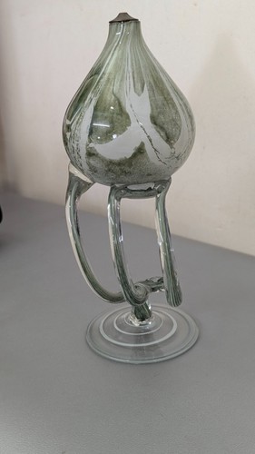 Jozefina Krosno Poland Jellyfish Glass Oil Burner – Vintage Elegance - Picture 3 of 8