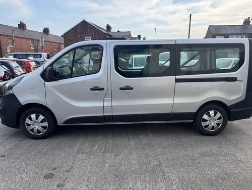 2018 68 VAUXHALL VIVARO 1.6 CDTI 2900 COMBI VAN DOUBLE CAB 5DR DIESEL MANUAL L2 - Picture 3 of 10