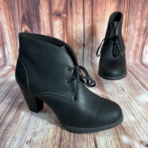 Clarks BERGEN Size 8.5 Black Leather Lace Up Block Heel Ankle Boot Bootie Shoes