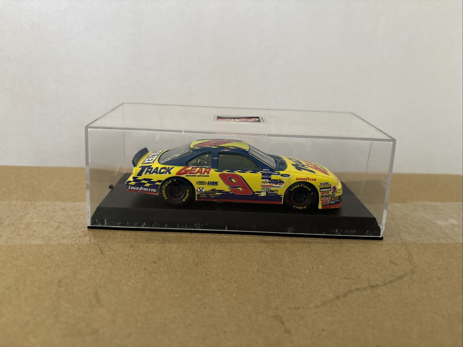 Picture 2 of 7