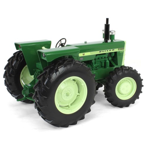 Spec Cast 1/16 Oliver 1900 Tractor with Front Wheel Power Assist SCT960 - Picture 3 of 6