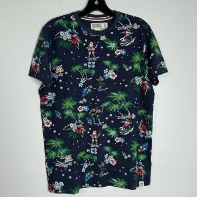 Free Planet Christmas Theme Santa Aloha Hawaiian T-Shirt Men's Small