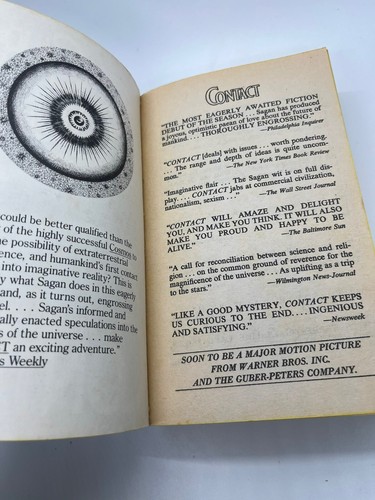 Contact by Carl Sagan 1st Paperback Edition 1986 Pocket Books - Picture 3 of 5