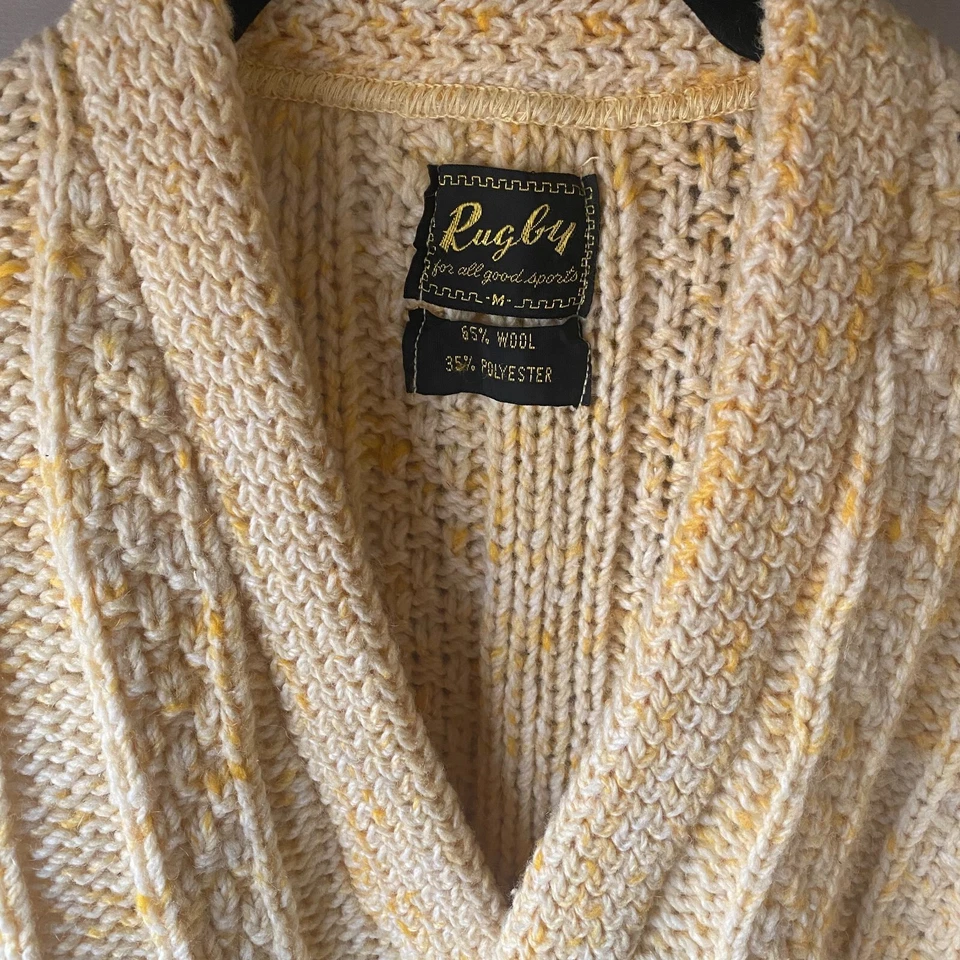 Cárdigan Suéter Vintage Para Hombres Rugby Amarillo Lana Grueso Tejido Cuerno Abotonado M Foto 3 de 4