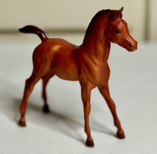 Retired Breyer Horse #841 Bright Red Traditional Chestnut Family Arabian Foal - Picture 2 of 6