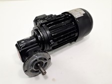 Kraftvoller Linak Motor 12 Volt mit Winkelgetriebe Schneckenradantrieb 80 UPM