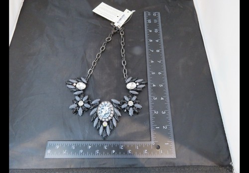 Amrita Singh Necklace Grey/Black Statement Floral Centerpiece Gemstones - Picture 11 of 11