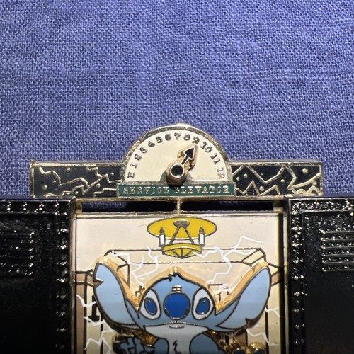 DLR - Magical Milestones - Twilight Zone Tower of Terror (Stitch) Pin 40490 - Picture 2 of 8