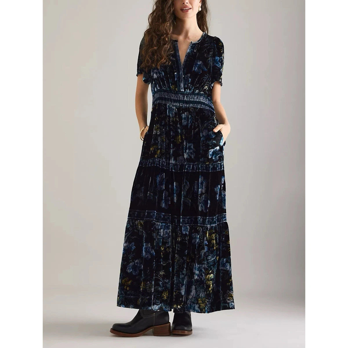 what is blue cheese dressing Regency Era Queen Dress - Renaissance Sapphire Velvet Jacquard Ball Gown Costume main image 0